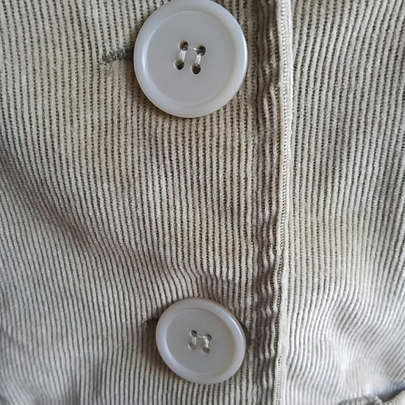 Blazer - Picture 4 of 8